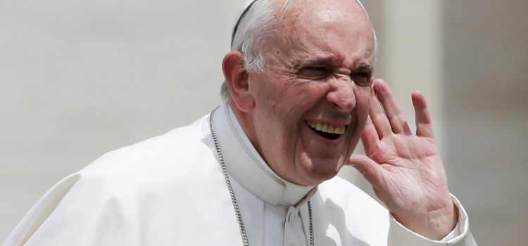 Papa Francisco tem um recado para as pessoas tagarelas
