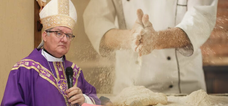Você já parou para pensar que a Igreja Católica é como uma massa de bolo?