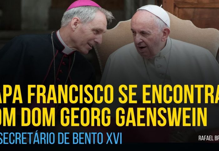 Depois de sua demissão do cargo, ex-secretário de Bento XVI se encontra com Papa Francisco